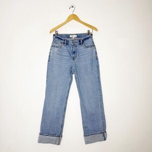 Abercrombie Baggy Low Rise Jeans Curve Love 00 Light Wash